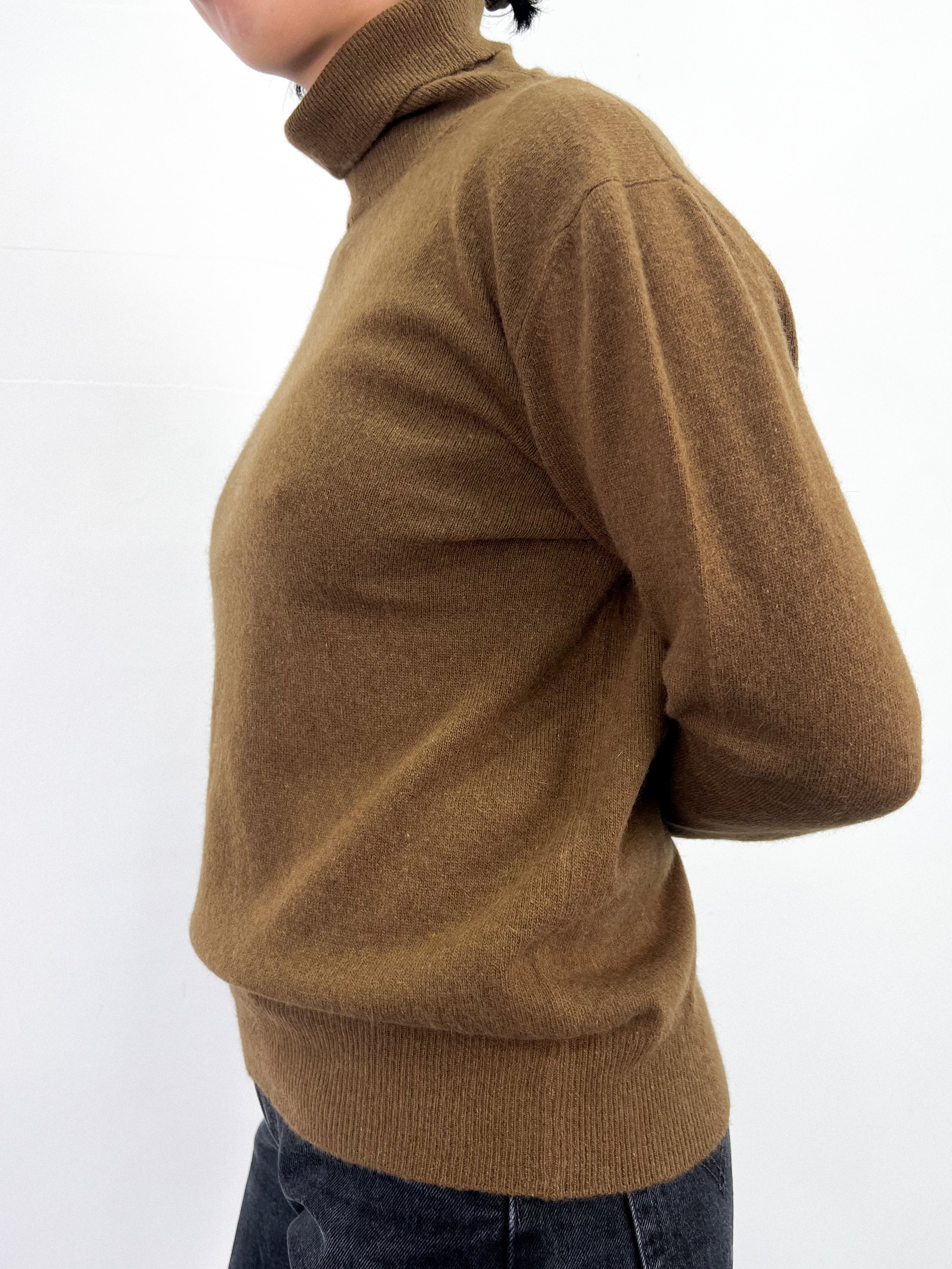 Pull col roulé marron • taille S