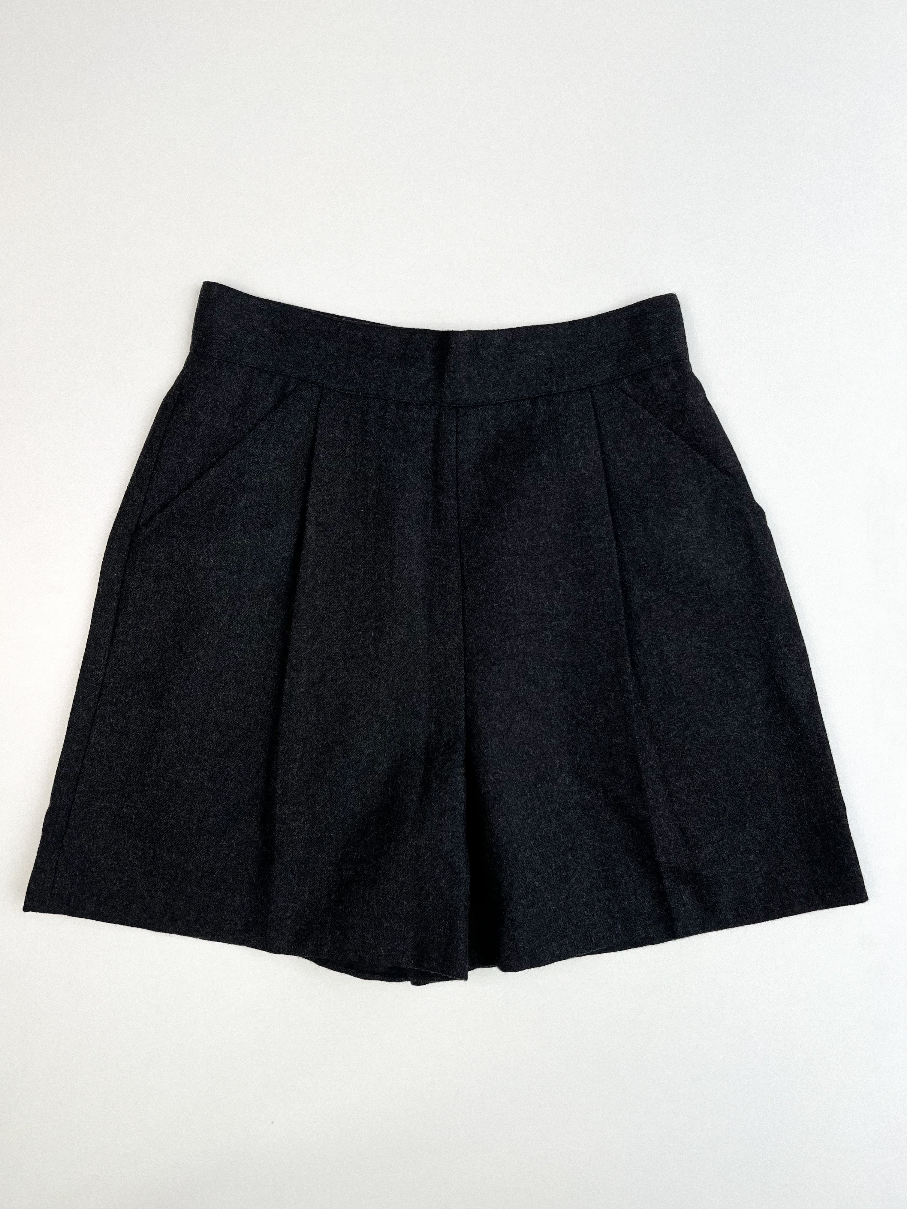 Short en laine vintage • 36FR