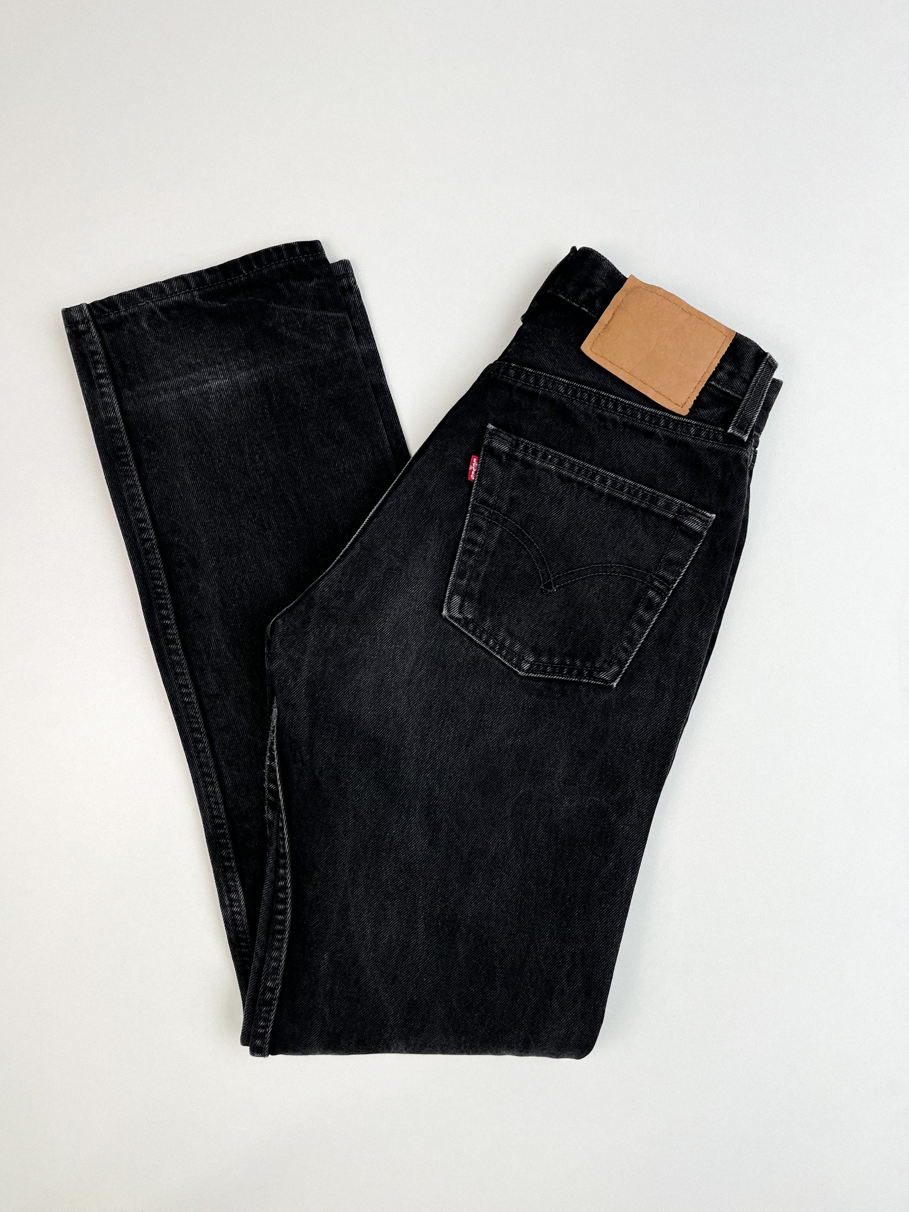 Jean Levi's 501 made in USA vintage • W27