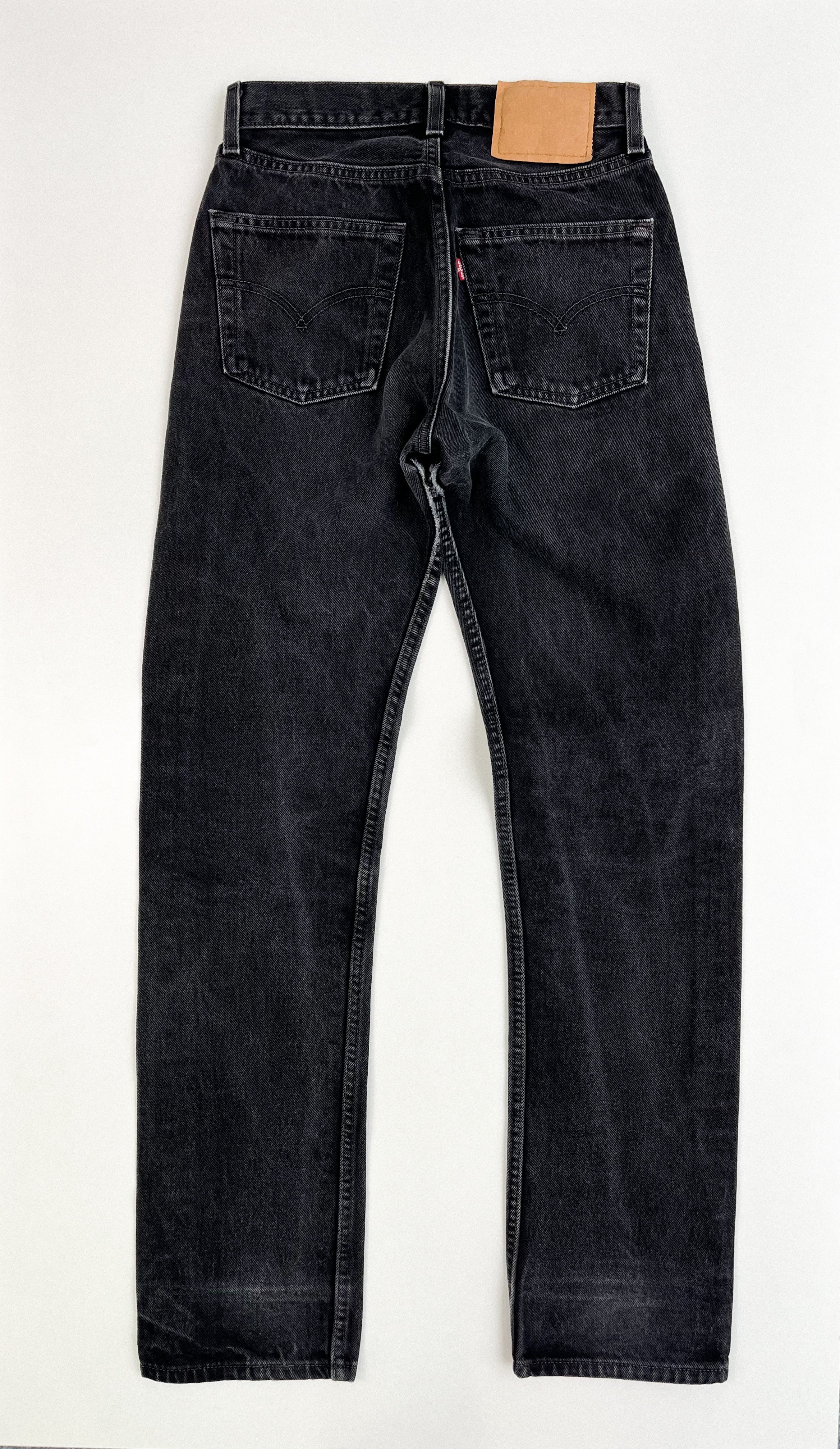 Jean Levi's 501 made in USA vintage • W27