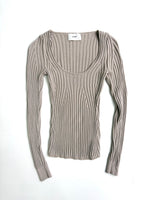 Load image into Gallery viewer, Top en maille CAES • Taille XS
