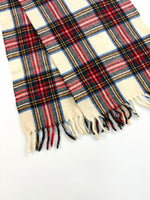 Charger l'image dans la galerie, Écharpe à carreaux en laine vintage
