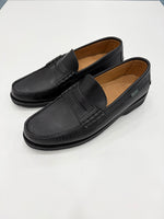 Load image into Gallery viewer, Mocassins en cuir Paraboot • taille 40

