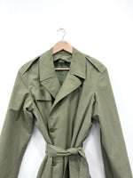 Charger l'image dans la galerie, Trench ceinturé kaki vintage • Taille M
