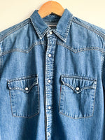 Load image into Gallery viewer, Chemise en jean
